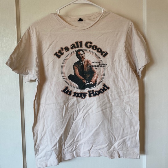 💚 Tultex Mr. Rogers Neighborhood T-Shirt - Picture 1 of 5